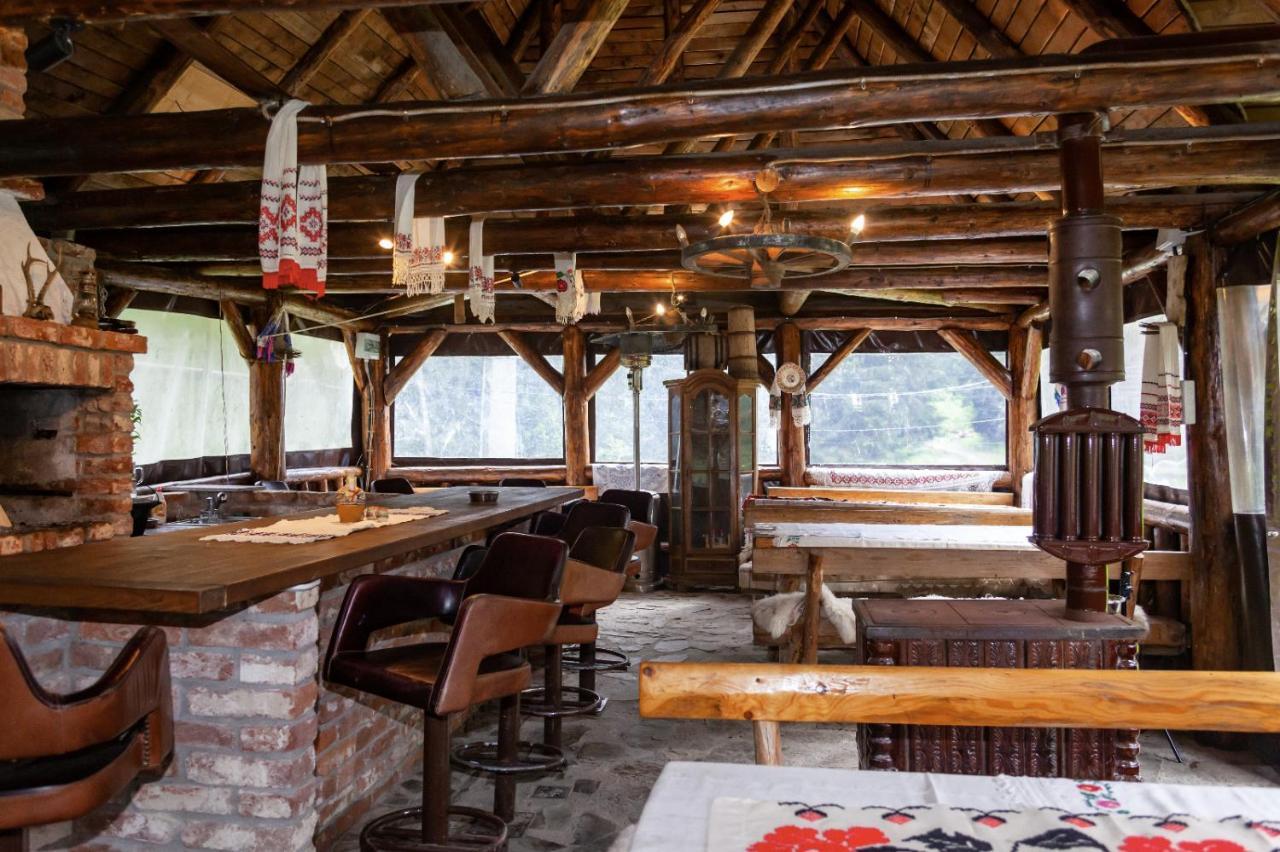 Cabana Patru Brazi Stana de Vale Bagian luar foto